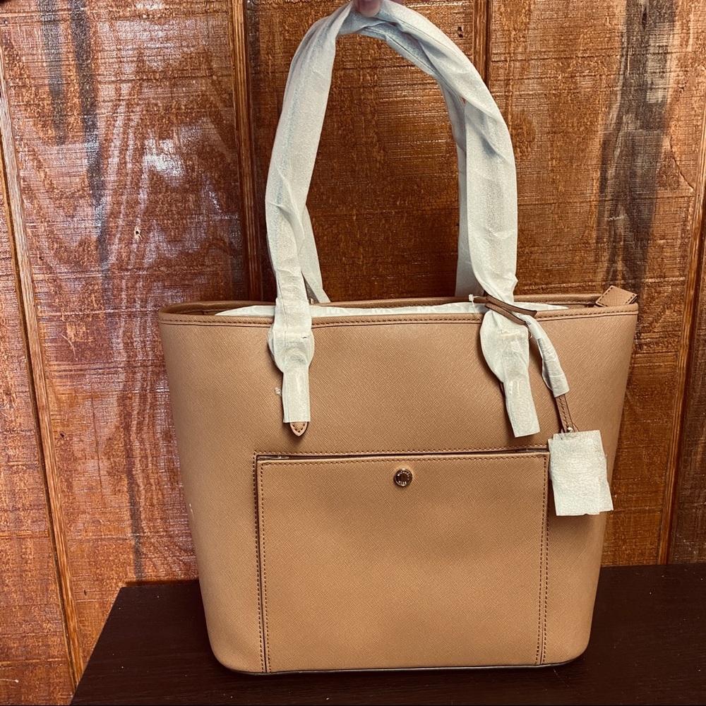 Michael Kors Jet Set Snap Pocket Tote - Acorn - Picture 2 of 8